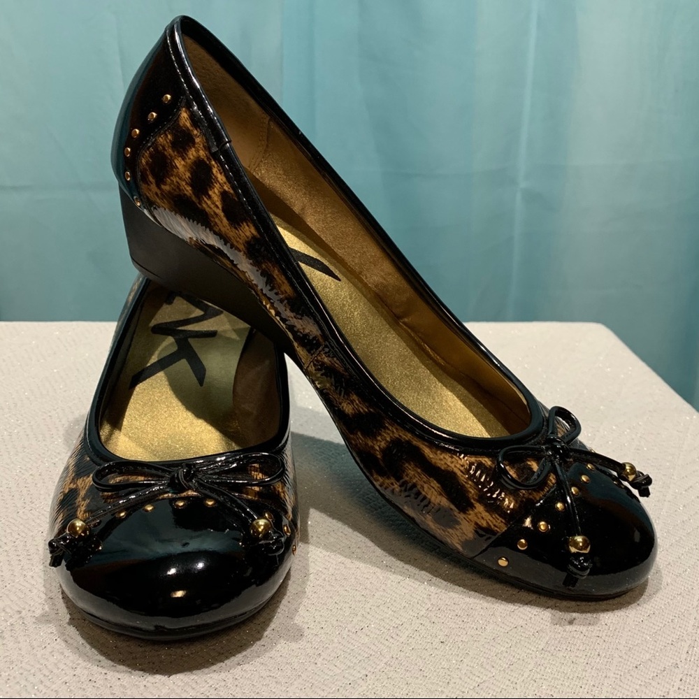 Anne Klein Akshevanie Leopard Pump